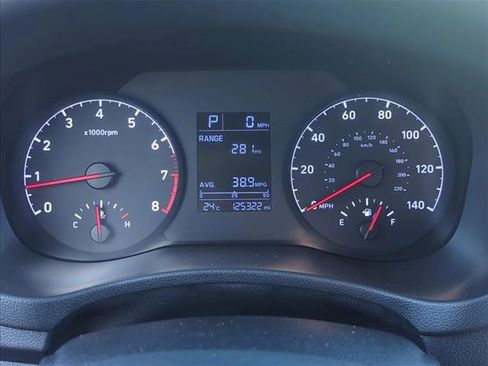 Used 2018 Hyundai Accent SE image 9