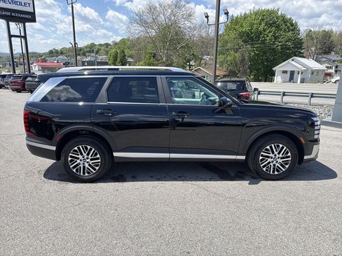Used 2026 Hyundai Palisade SEL AWD/4WD image 2