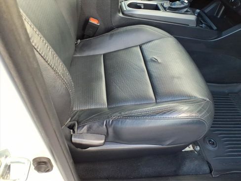 Used 2021 Toyota Tacoma TRD Off-Road w/ TRD Premium Off Road Package image 17