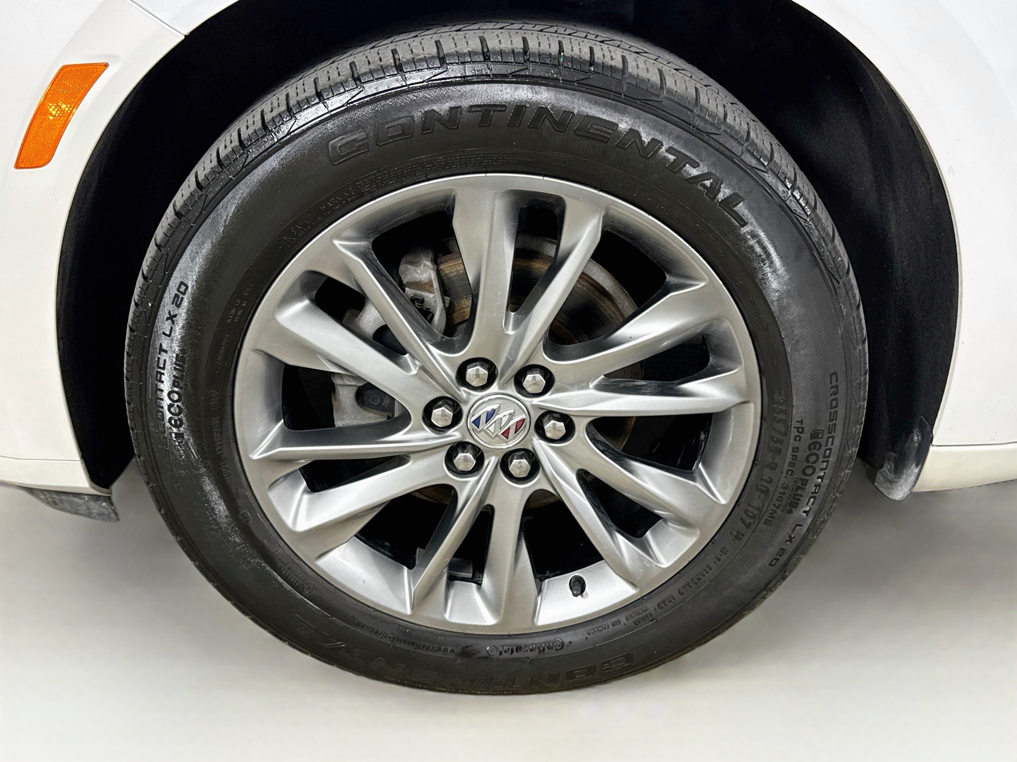 Used 2023 Buick Enclave Avenir w/ Trailering Package, 5000 lbs. AWD/4WD image 34