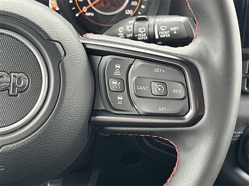 Used 2024 Jeep Wrangler Unlimited Rubicon image 23