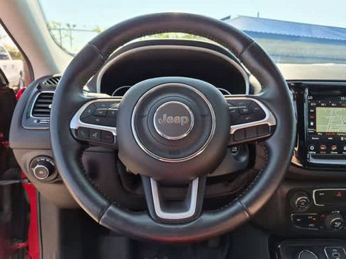 Used 2018 Jeep Compass Limited w/ Navigation Group AWD/4WD image 22