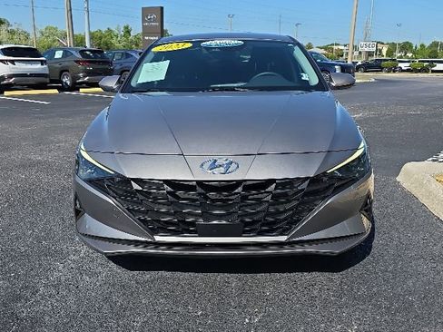 Certified 2023 Hyundai Elantra SEL w/ Convenience Package FWD image 17