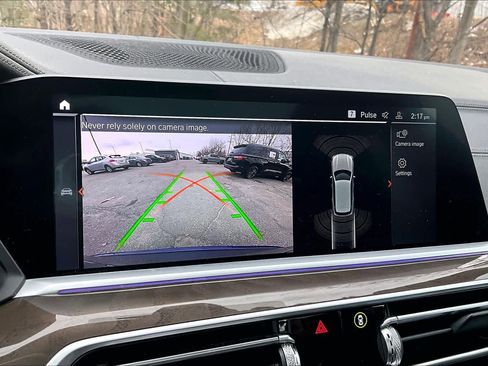 Used 2022 BMW X5 xDrive40i w/ Premium Package image 28