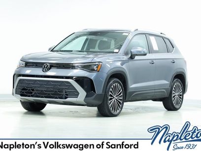Used 2025 Volkswagen Taos SE
