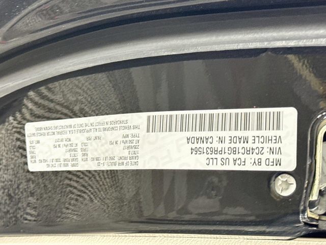Used 2023 Chrysler Pacifica Touring-L FWD image 35