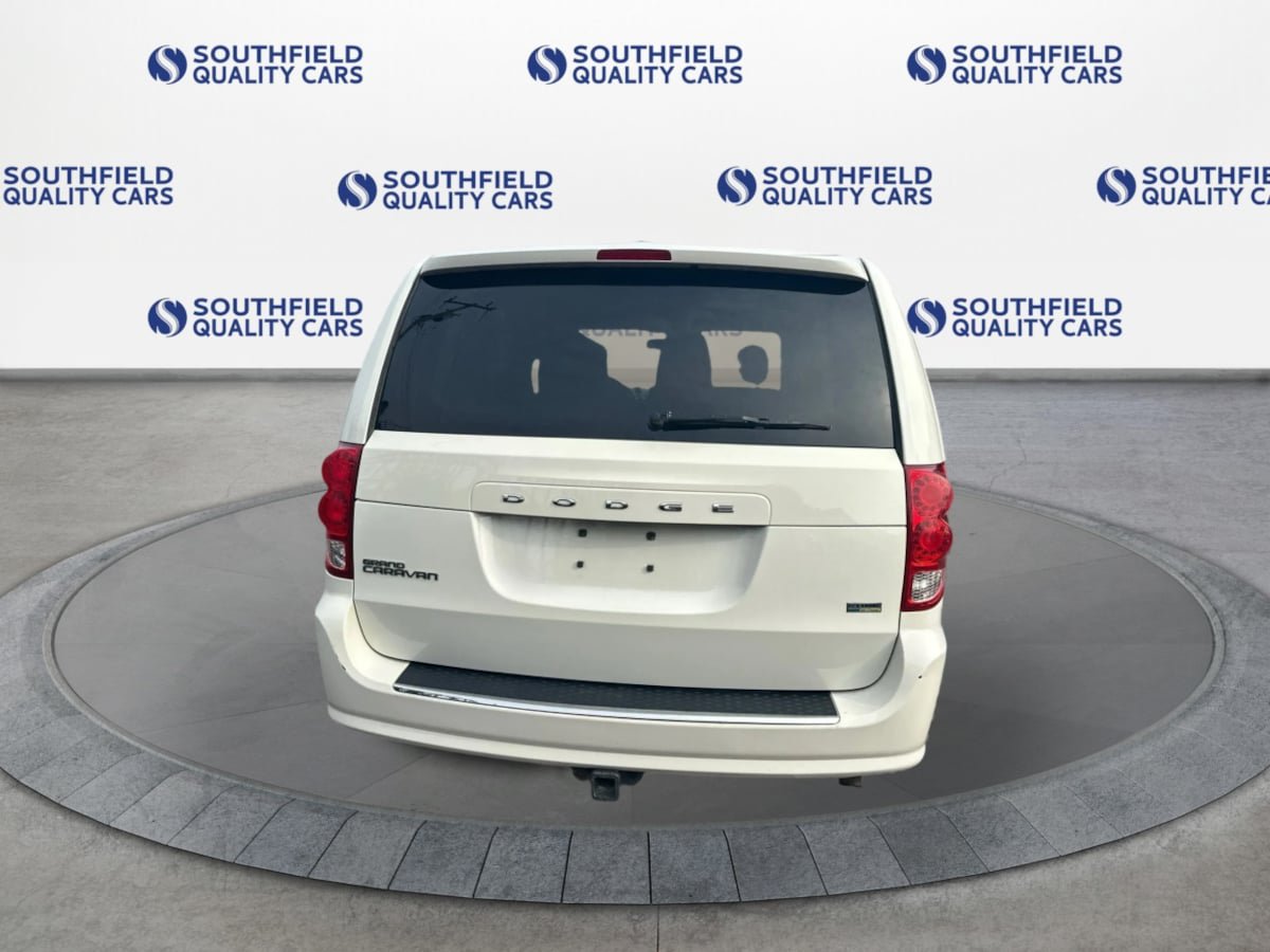 Used 2013 Dodge Grand Caravan SE w/ SE Plus Group FWD image 5