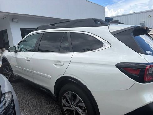 Used 2020 Subaru Outback Limited AWD/4WD image 3