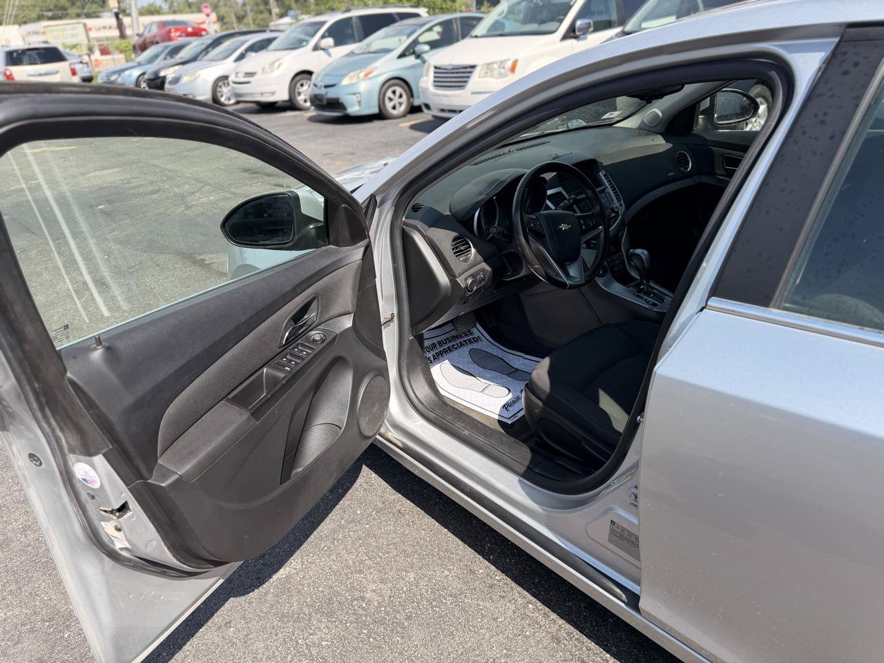 Used 2012 Chevrolet Cruze LT FWD image 19