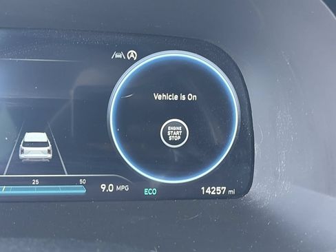 Certified 2025 Hyundai Palisade SEL AWD/4WD image 30