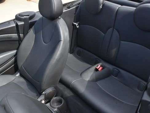 Used 2012 MINI Cooper Convertible image 33