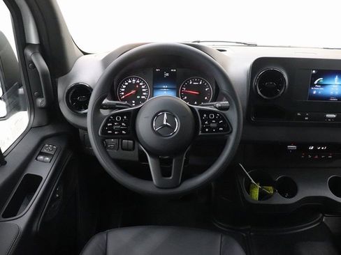 New 2023 Mercedes-Benz Sprinter 2500 image 14
