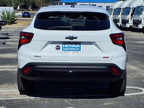 New 2026 Chevrolet Trax RS w/ Driver Confidence Package image 5