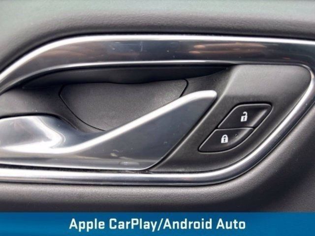 Used 2022 Chevrolet Suburban LS AWD/4WD image 16