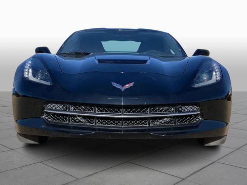 Used 2017 Chevrolet Corvette Stingray Coupe image 3