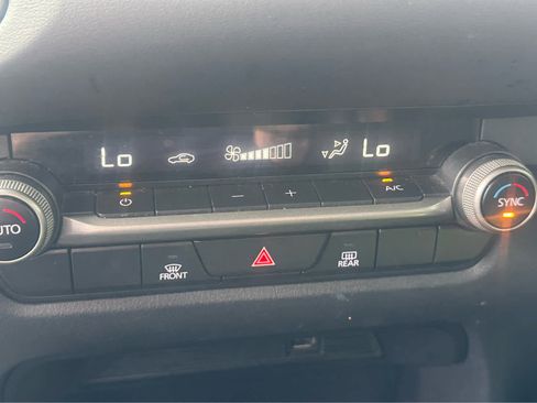 Used 2021 MAZDA CX-30 AWD 2.5 S w/ Select Package image 13