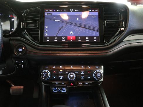 Used 2024 Dodge Durango R/T image 25