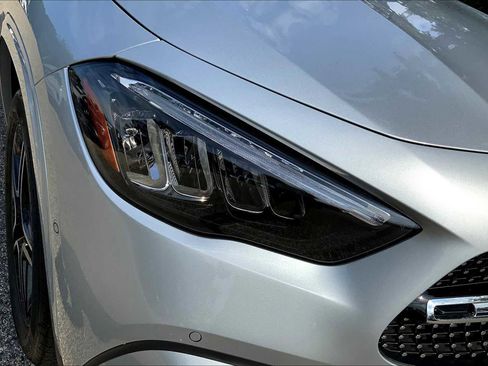 New 2026 Mercedes-Benz GLA 250 4MATIC image 17