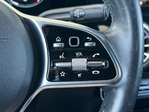Certified 2023 Mercedes-Benz GLA 250 image 26
