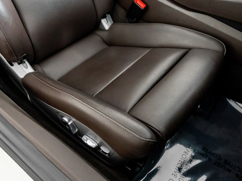 Used 2019 Porsche 911 Targa 4 GTS image 29