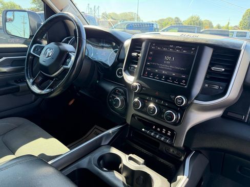 Used 2020 RAM 1500 Big Horn AWD/4WD image 13