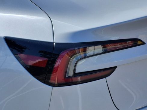 Used 2024 Tesla Model 3 RWD image 17