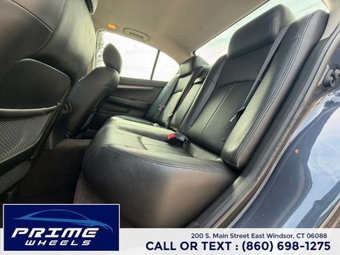 Used 2011 INFINITI G37 x Sedan w/ Premium Pkg AWD/4WD image 11