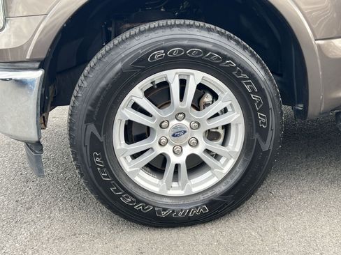 Used 2017 Ford F150 Lariat w/ Trailer Tow Package AWD/4WD image 20