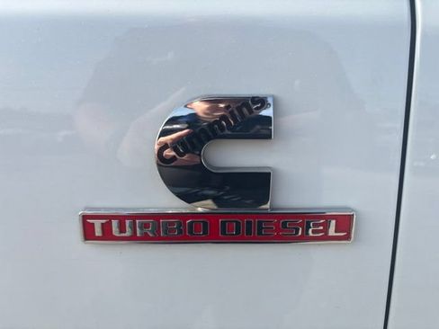 Used 2024 RAM 3500 SLT w/ Quick Order Package 2YG SLT AWD/4WD image 12