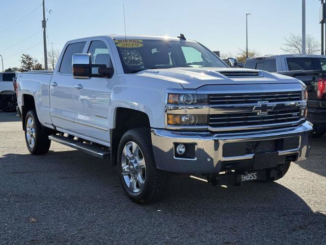 Used 2019 Chevrolet Silverado 2500 LTZ w/ Duramax Plus Package AWD/4WD image 4