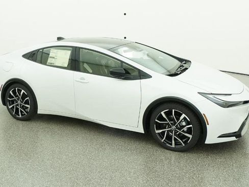 New 2026 Toyota Prius XSE image 27