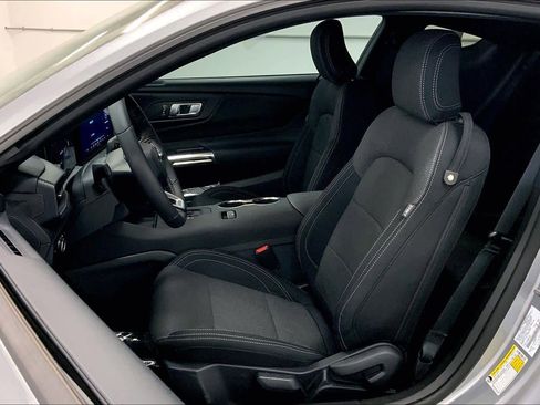 New 2026 Ford Mustang Coupe image 9