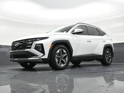 Used 2025 Hyundai Tucson SEL image 24