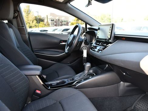 Used 2022 Toyota Corolla SE FWD image 29