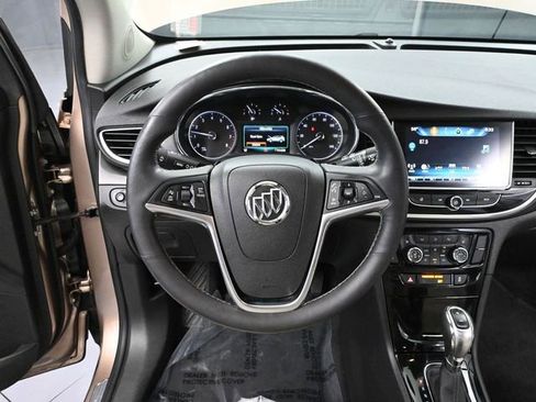 Used 2018 Buick Encore Premium image 26