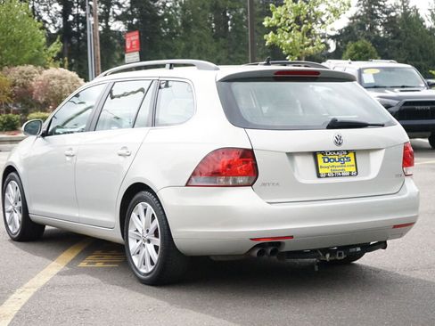Used 2011 Volkswagen Jetta TDI FWD image 7