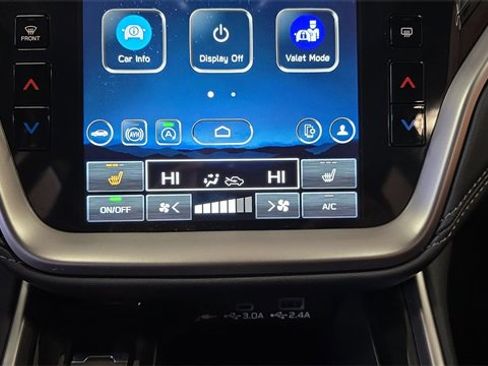 Used 2025 Subaru Outback Premium w/ Popular Package #1A image 20