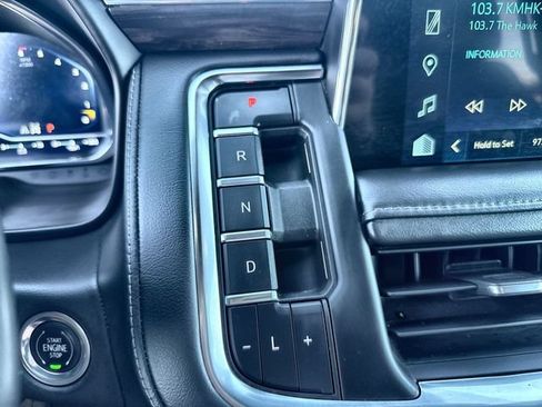 Used 2023 Chevrolet Tahoe Z71 AWD/4WD image 19