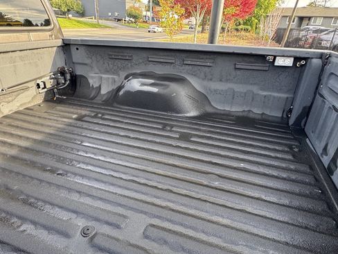 Used 2006 Ford F350 Lariat image 11