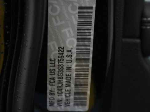 New 2025 Jeep Grand Cherokee Limited w/ Luxury Tech Group II AWD/4WD image 38