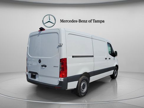 New 2025 Mercedes-Benz Sprinter 2500 image 4