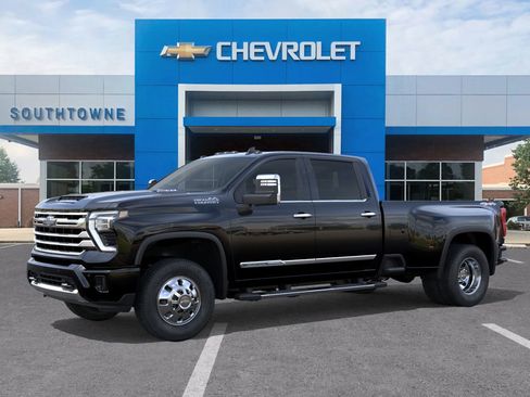 New 2026 Chevrolet Silverado 3500 High Country w/ High Country Premium Package AWD/4WD image 26