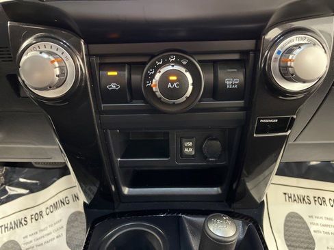 Used 2018 Toyota 4Runner TRD Off-Road AWD/4WD image 21