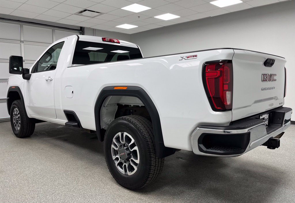 Used 2025 GMC Sierra 3500 SLE w/ SLE Convenience Package AWD/4WD image 8
