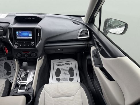 Used 2019 Subaru Forester AWD/4WD image 13