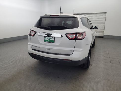 Used 2017 Chevrolet Traverse LT AWD/4WD image 7