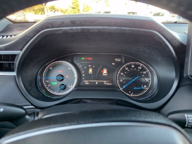 Used 2024 Toyota Venza XLE AWD/4WD image 29
