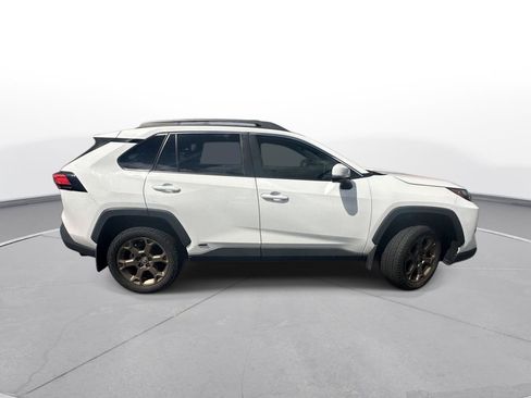 Used 2023 Toyota RAV4 AWD Hybrid image 5