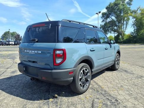 Used 2023 Ford Bronco Sport Outer Banks w/ Tech Package AWD/4WD image 5