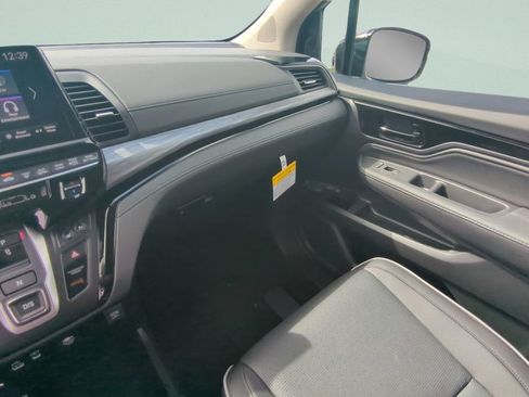New 2026 Honda Odyssey Elite image 13
